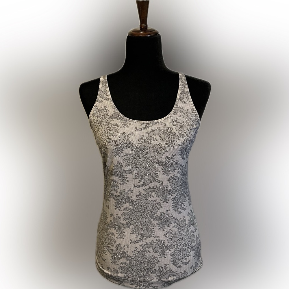 The Limited Black Damask Floral Print Tank size M